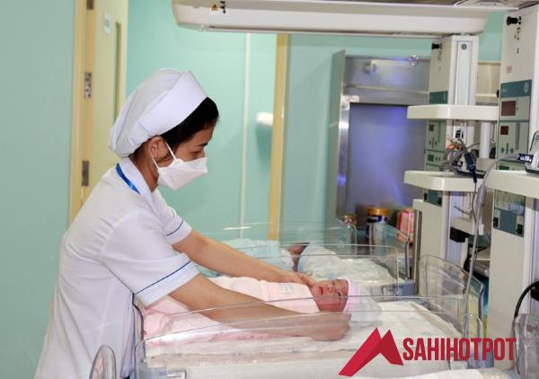 Thu nhập ngành Điều dưỡng Hộ sinh có sự khác biệt tùy theo kinh nghiệm, vị trí làm việc và chế độ đãi ngộ của từng cơ sở y tế